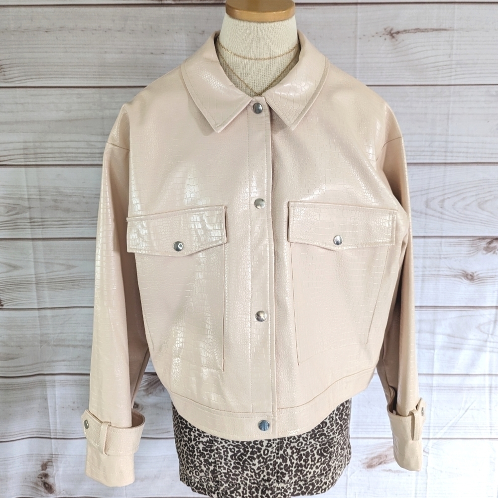 Missguided Cream Leather Jacket - Picture 4 of 15